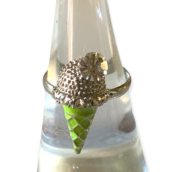 Ring ice cream cone green enamel with crystals adjustable - Picture 1 of 8